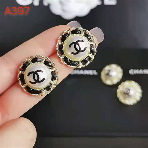 pendientes chanel precio